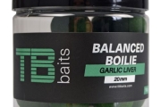 TB Baits Vyvážené Boilie Balanced + Atraktor Garlic Liver 100 g 20mm